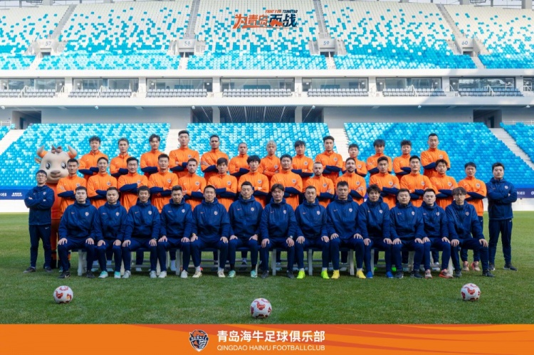  青島海牛一線隊名單：老將鄭龍、薩里奇坐鎮(zhèn)，金洋洋等新援在列