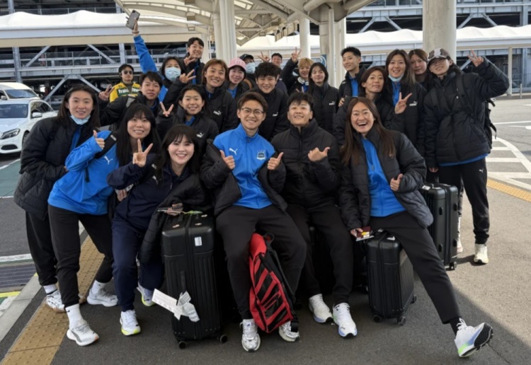  武漢女足前往日本參加女足亞冠！王霜曬照：日本，我們來(lái)了
