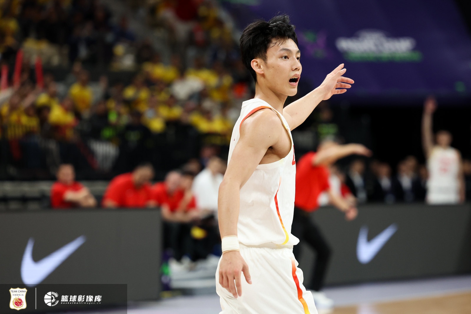  首發(fā)出戰(zhàn)不在狀態(tài)！徐杰全場3中0沒得分 拿到3板1助2斷另2失誤